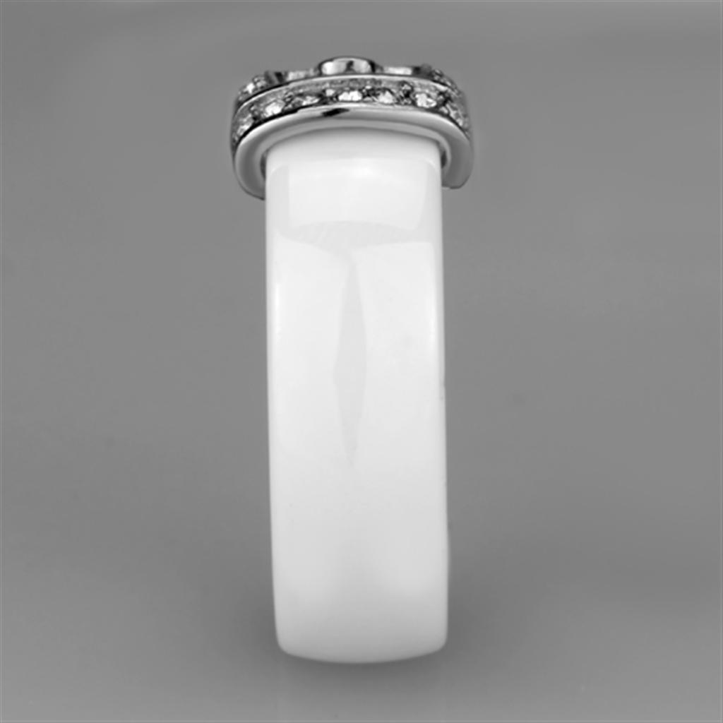 High polished (no plating) Stainless Steel Ring with Ceramic in White
