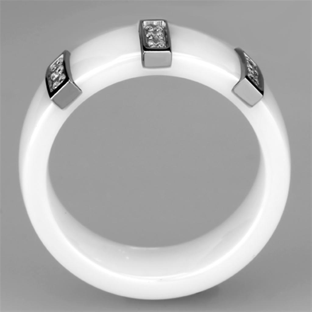 High polished (no plating) Stainless Steel Ring with Ceramic in White