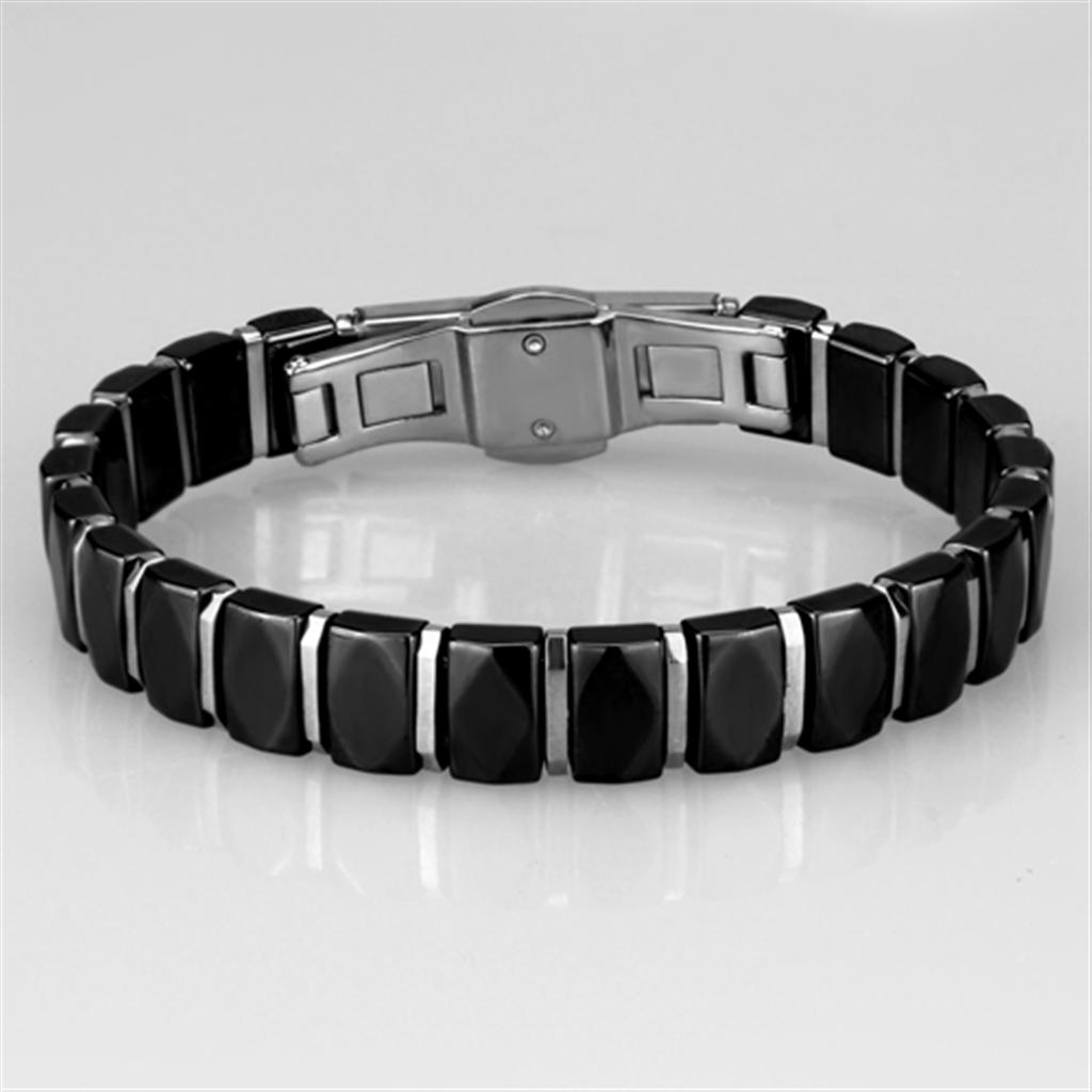High polished (no plating) Stainless Steel Bracelet with Ceramic in Jet