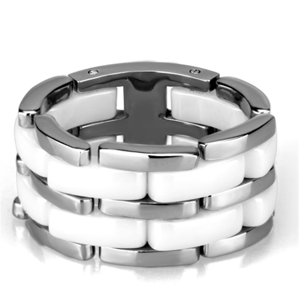 High polished (no plating) Stainless Steel Ring with Ceramic in White