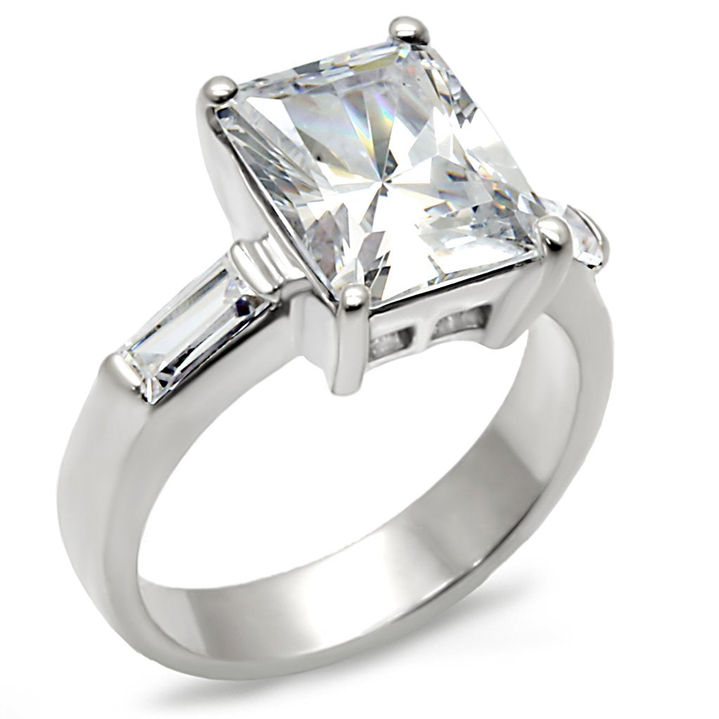 High-Polished 925 Sterling Silver Ring with AAA Grade CZ in Clear