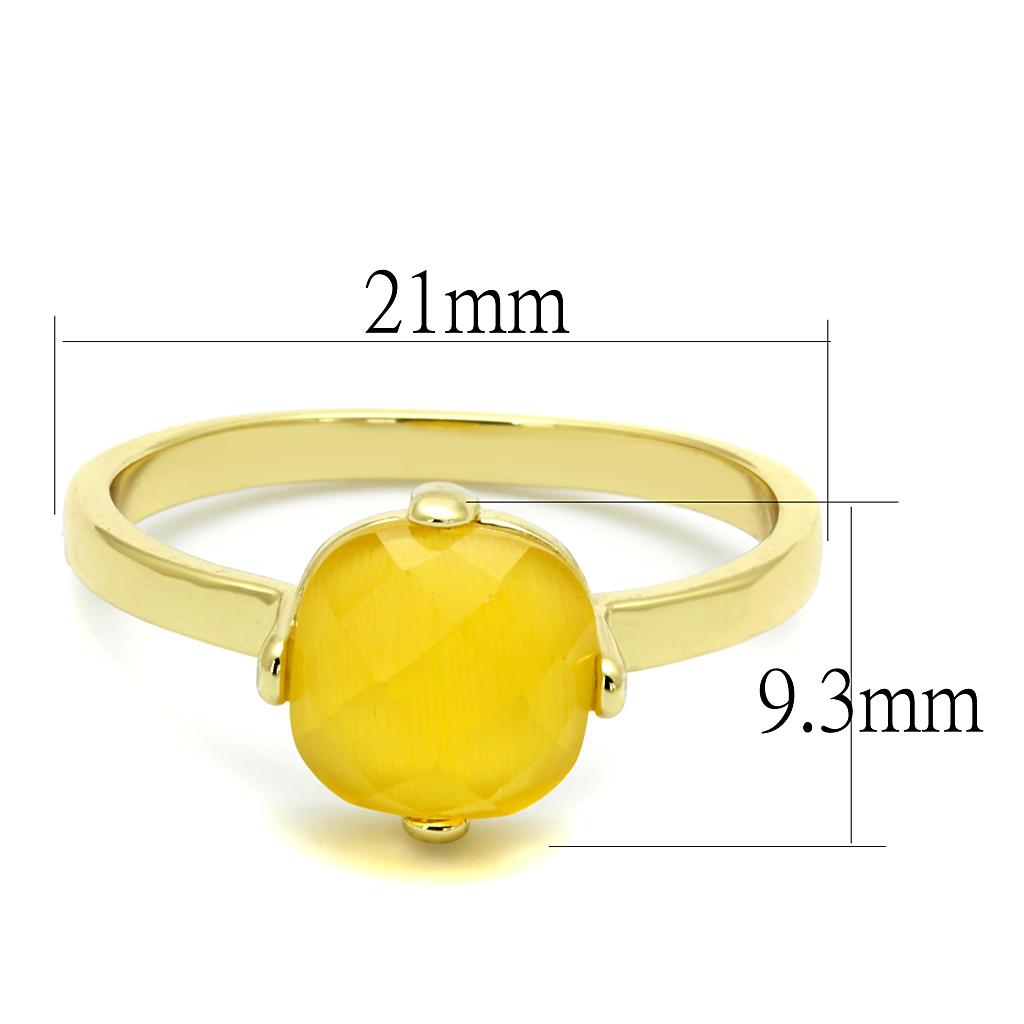 Flash Gold Brass Ring with Synthetic Cat Eye in Topaz