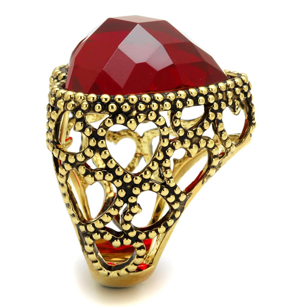 Gold Brass Ring with Synthetic Synthetic Glass in Garnet
