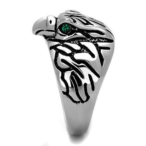 High polished (no plating) Stainless Steel Ring with Top Grade Crystal in Emerald