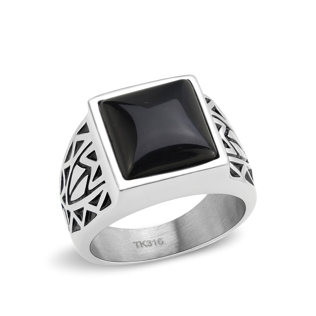 High polished (no plating) Stainless Steel Ring with Synthetic in Jet