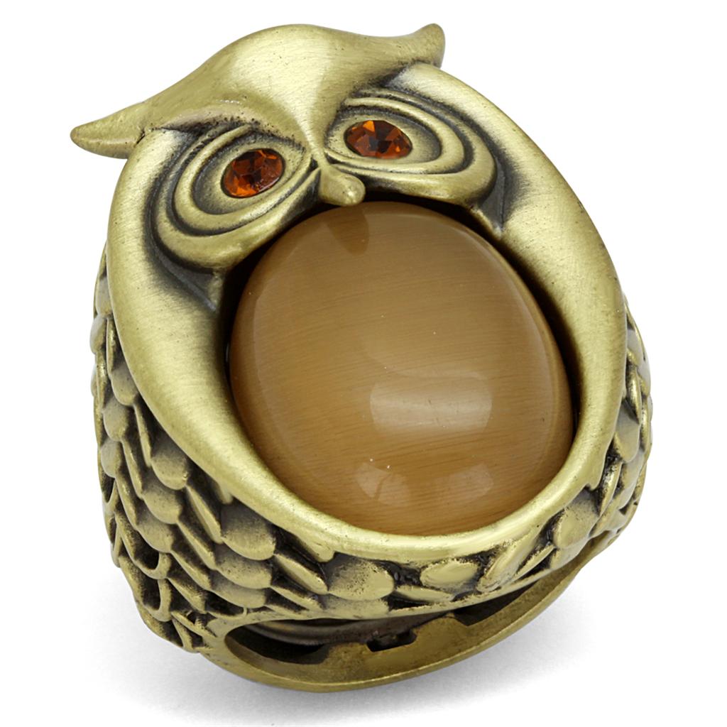 Antique Copper Brass Ring with Synthetic Cat Eye in Brown