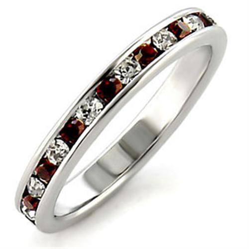 High-Polished 925 Sterling Silver Ring with Top Grade Crystal in Garnet