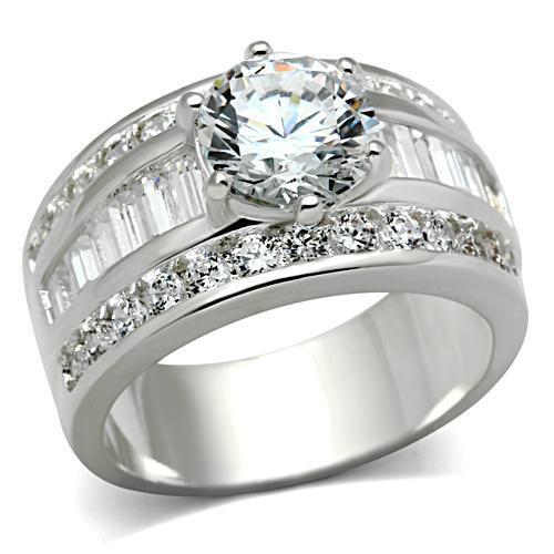 Silver 925 Sterling Silver Ring with AAA Grade CZ in Clear