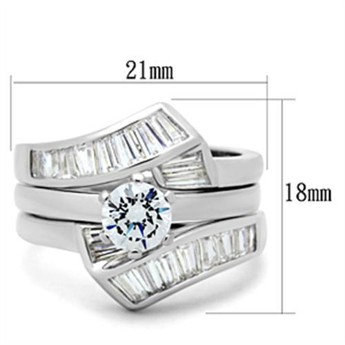 Silver 925 Sterling Silver Ring with AAA Grade CZ in Clear