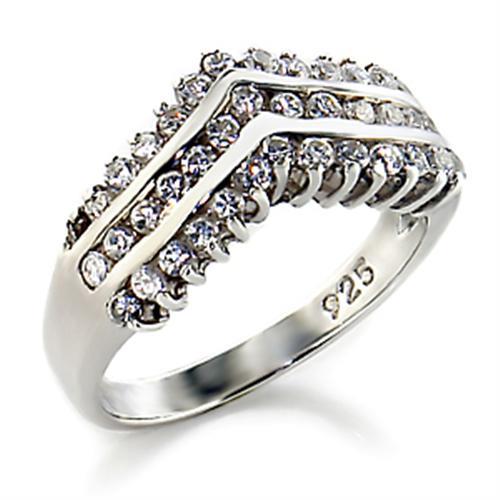 Polished 925 Sterling Silver Ring with AAA Grade CZ in Clear