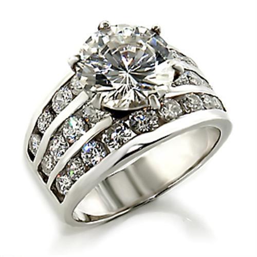 High-Polished 925 Sterling Silver Ring with AAA Grade CZ  in Clear