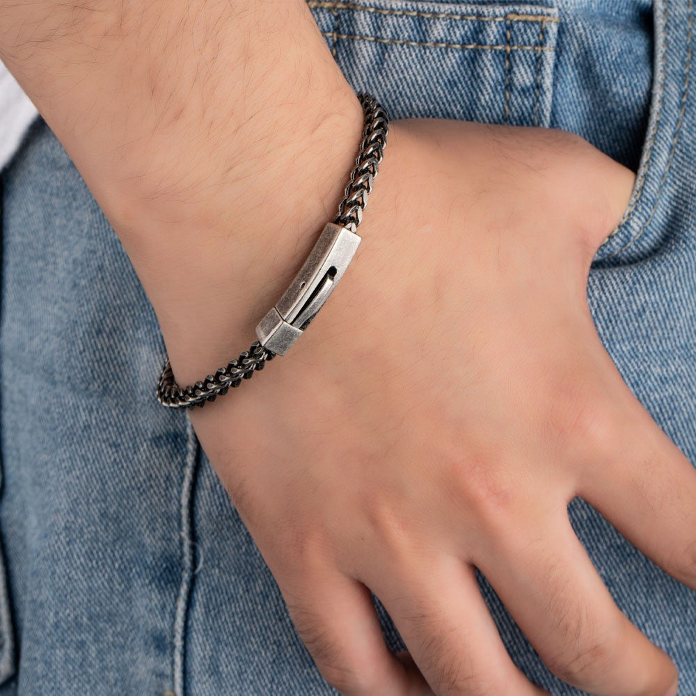 Custom Cuban Link Nameplate Bracelet – Stainless Steel for Men
