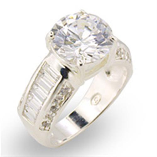 High-Polished 925 Sterling Silver Ring with AAA Grade CZ  in Clear