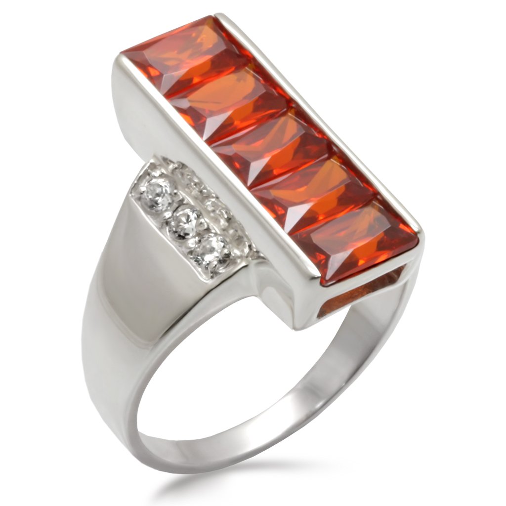 High-Polished 925 Sterling Silver Ring with AAA Grade CZ  in Garnet