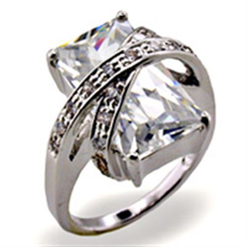 High-Polished 925 Sterling Silver Ring with AAA Grade CZ  in Clear