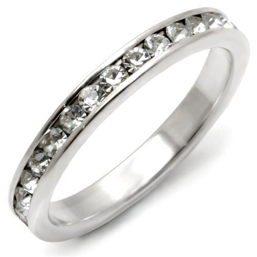 High-Polished 925 Sterling Silver Ring with Top Grade Crystal  in Clear