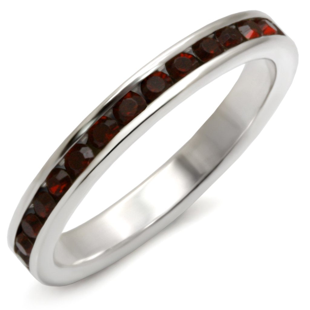 High-Polished 925 Sterling Silver Ring with Top Grade Crystal  in Garnet