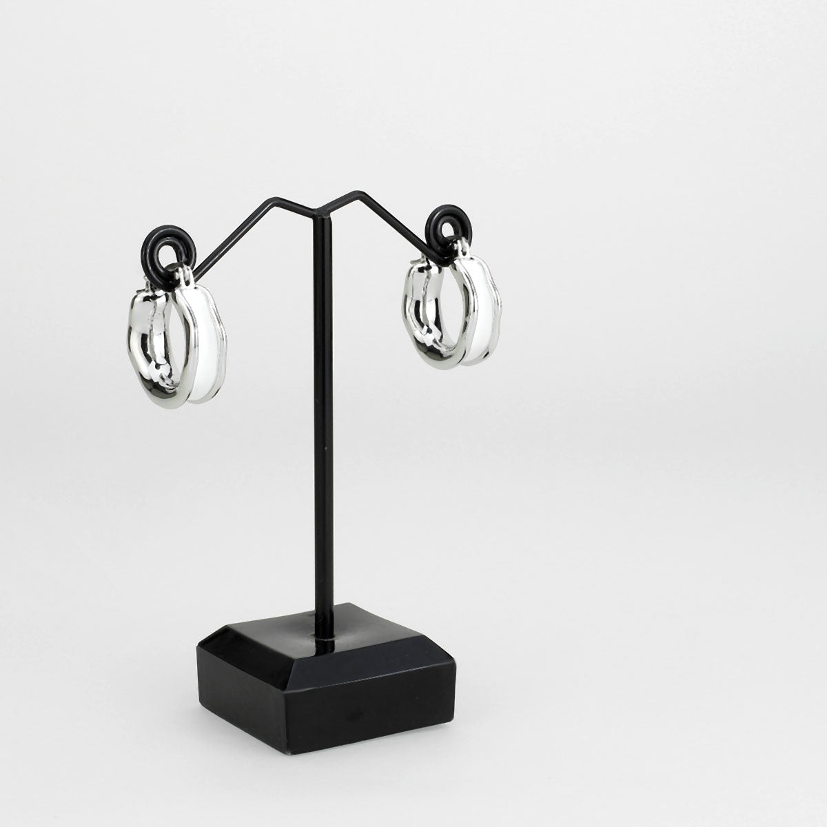 Imitation Rhodium Brass Earring with Epoxy in No Stone