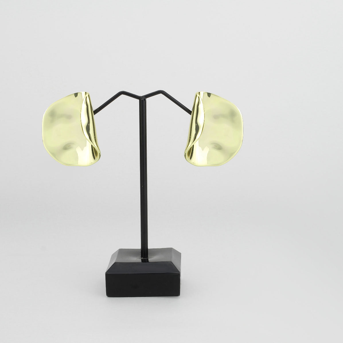 Flash Gold Brass Earring with NoStone in No Stone