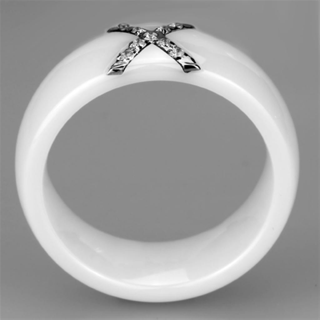 High polished (no plating) Stainless Steel Ring with Ceramic  in White