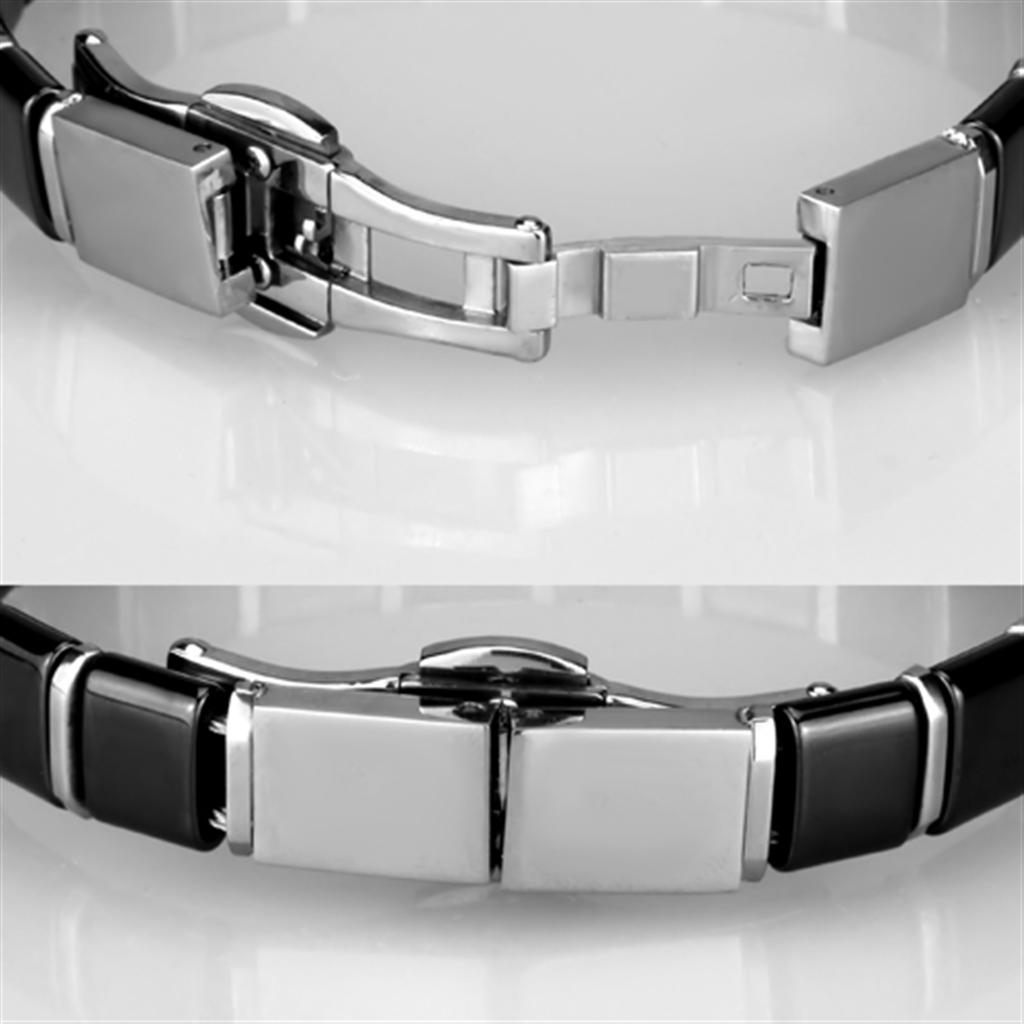 High polished (no plating) Stainless Steel Bracelet with Ceramic  in Jet
