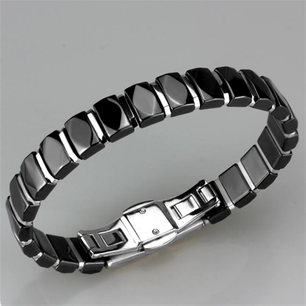 High polished (no plating) Stainless Steel Bracelet with Ceramic  in Jet
