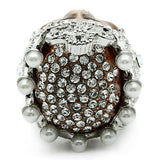 Special Color White Metal Ring with Synthetic Pearl in White