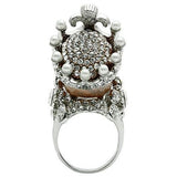 Special Color White Metal Ring with Synthetic Pearl in White