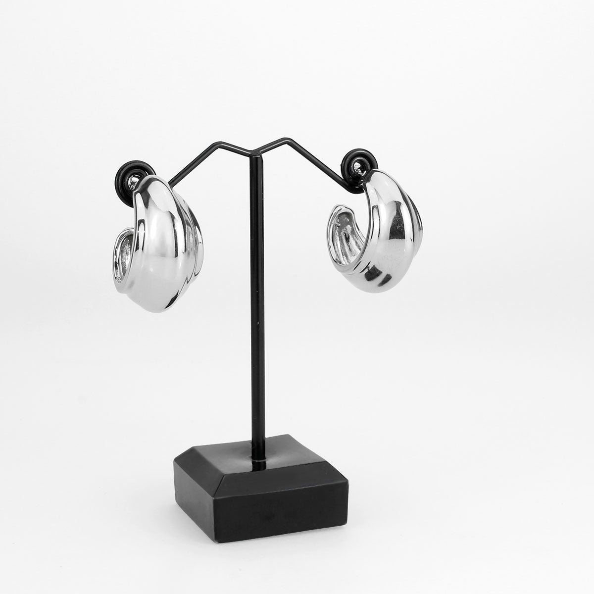 Imitation Rhodium Brass Earring with NoStone in No Stone