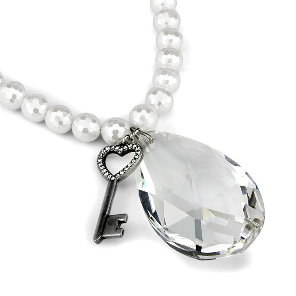 Antique Silver White Metal Necklace with Synthetic Synthetic Glass in Clear