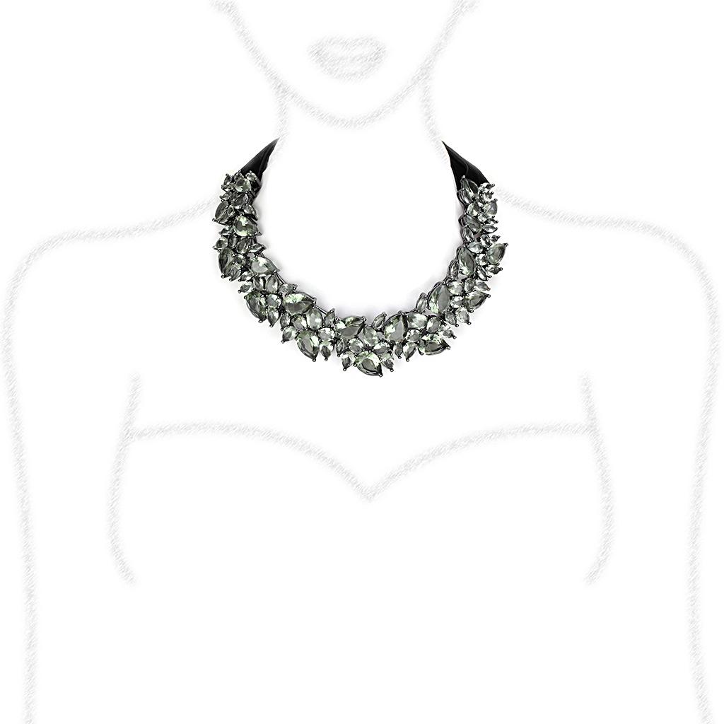 TIN Cobalt Black Brass Necklace with Synthetic Synthetic Glass in Black Diamond