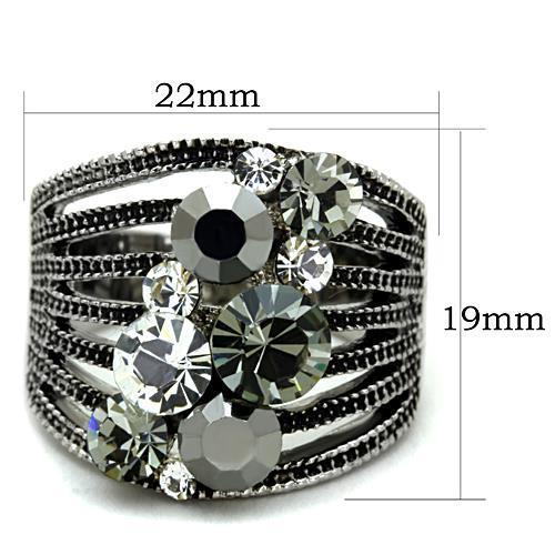 High polished (no plating) Stainless Steel Ring with Top Grade Crystal  in Black Diamond