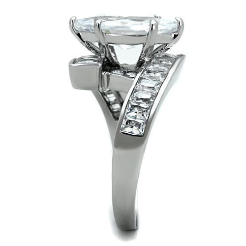 High polished (no plating) Stainless Steel Ring with AAA Grade CZ  in Clear