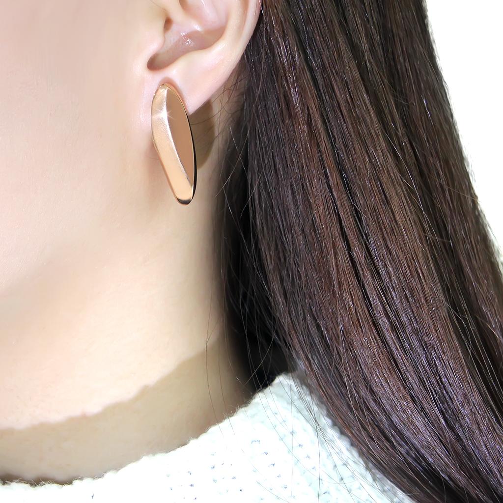 IP Rose Gold(Ion Plating) Stainless Steel Earrings with No Stone