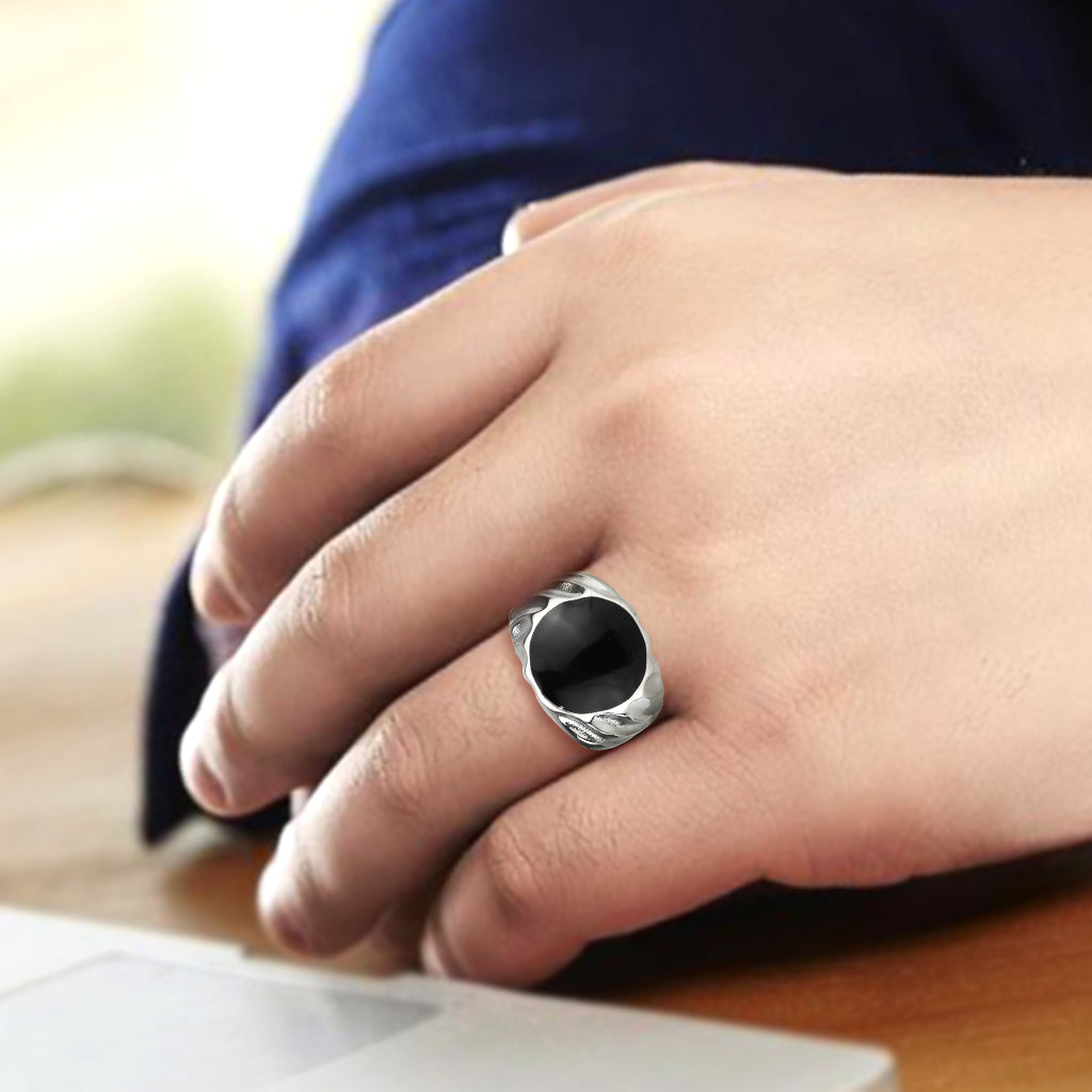 High polished (no plating) Stainless Steel Ring with Epoxy in Jet