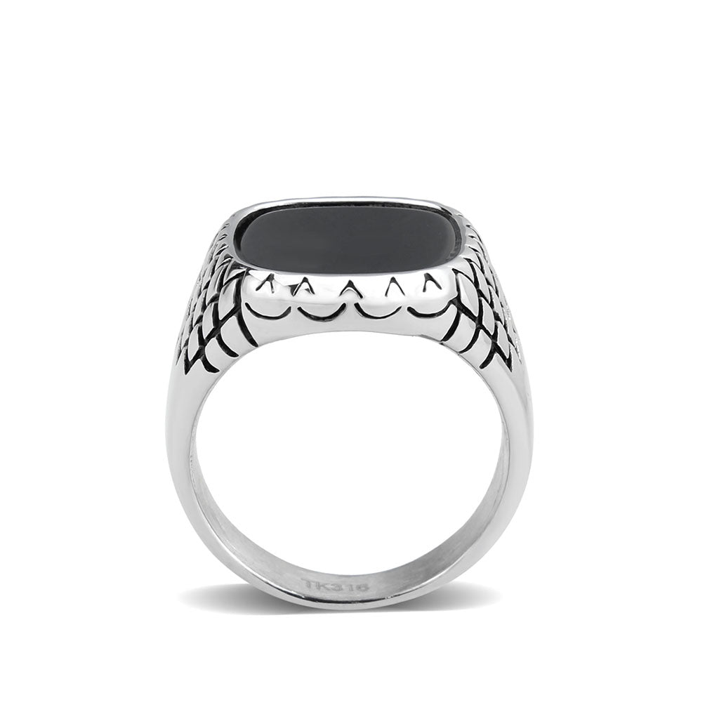 High polished (no plating) Stainless Steel Ring with Synthetic in Jet