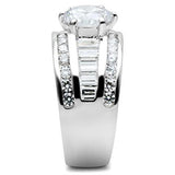Silver 925 Sterling Silver Ring with AAA Grade CZ  in Clear
