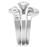 Silver 925 Sterling Silver Ring with AAA Grade CZ  in Clear