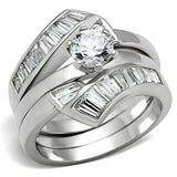 Silver 925 Sterling Silver Ring with AAA Grade CZ  in Clear