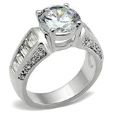 Silver 925 Sterling Silver Ring with AAA Grade CZ  in Clear