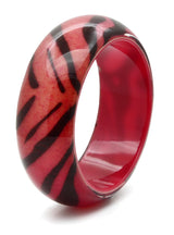 Resin Bangle with Synthetic Synthetic Stone in Animal pattern